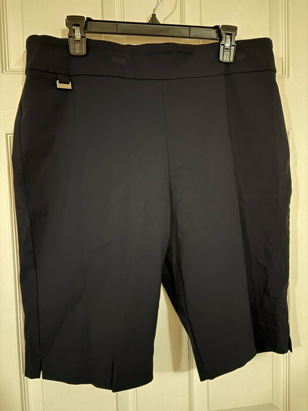 GLIMPSE black walking/Bermuda shorts 3x Rayo/nylon/spandex no pockets